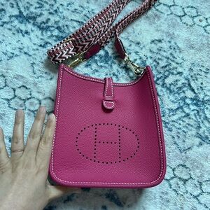 Hermes Evelyne style Leather Crossbody Bag with Patterned Strap